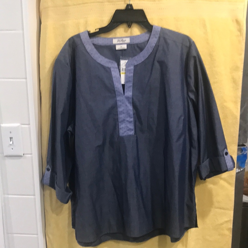 Women blouse with rolled up buttons sleeves size XXL blue